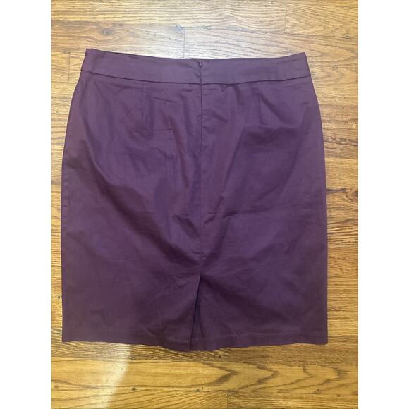 New York And Company Skirt 8 Plum Purple Stretch - Picture 3 of 7